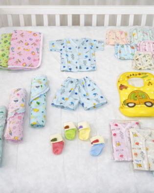 Combo 21 in 1 New Born Baby Complete Daily Items in Cotton Muslin (3-9 Months)